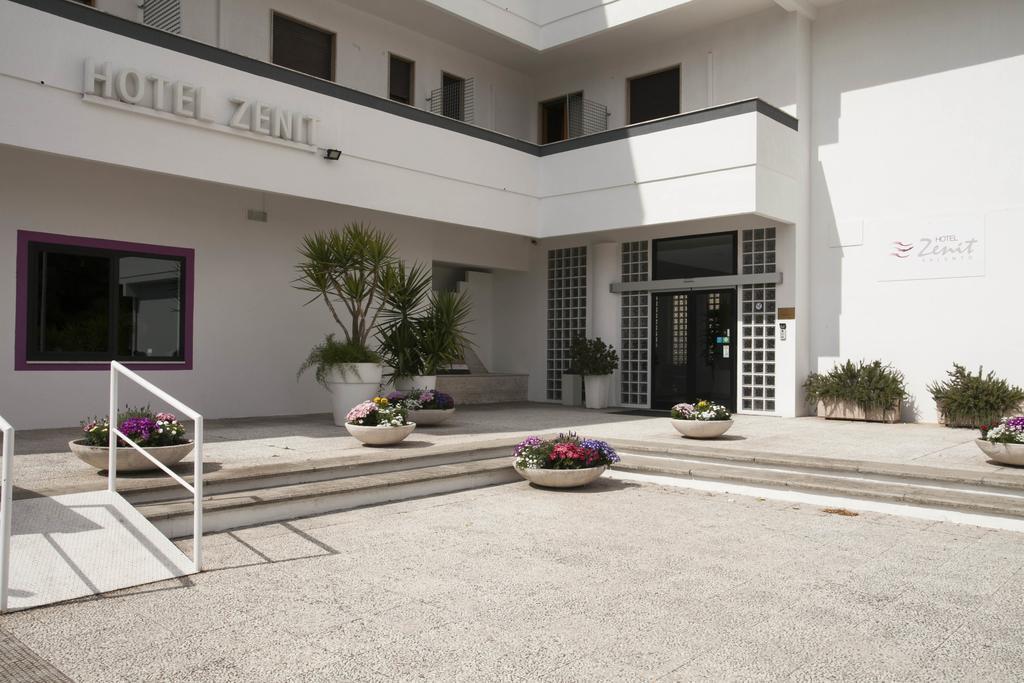 Hotel Zenit Salento Lecce Kültér fotó