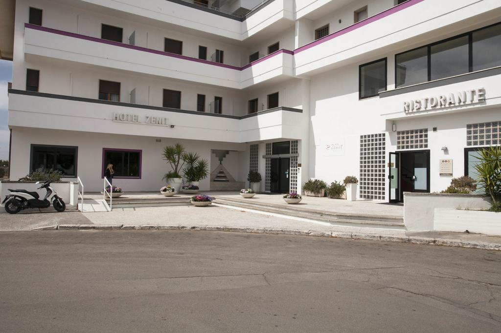 Hotel Zenit Salento Lecce Kültér fotó